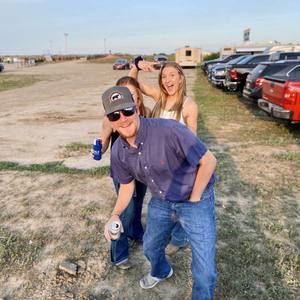 Meet your Posher, Sam